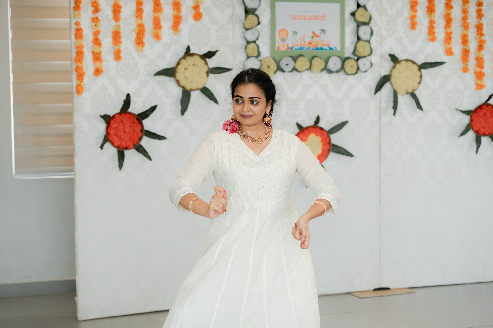 dance-performance-at-spiderworks
